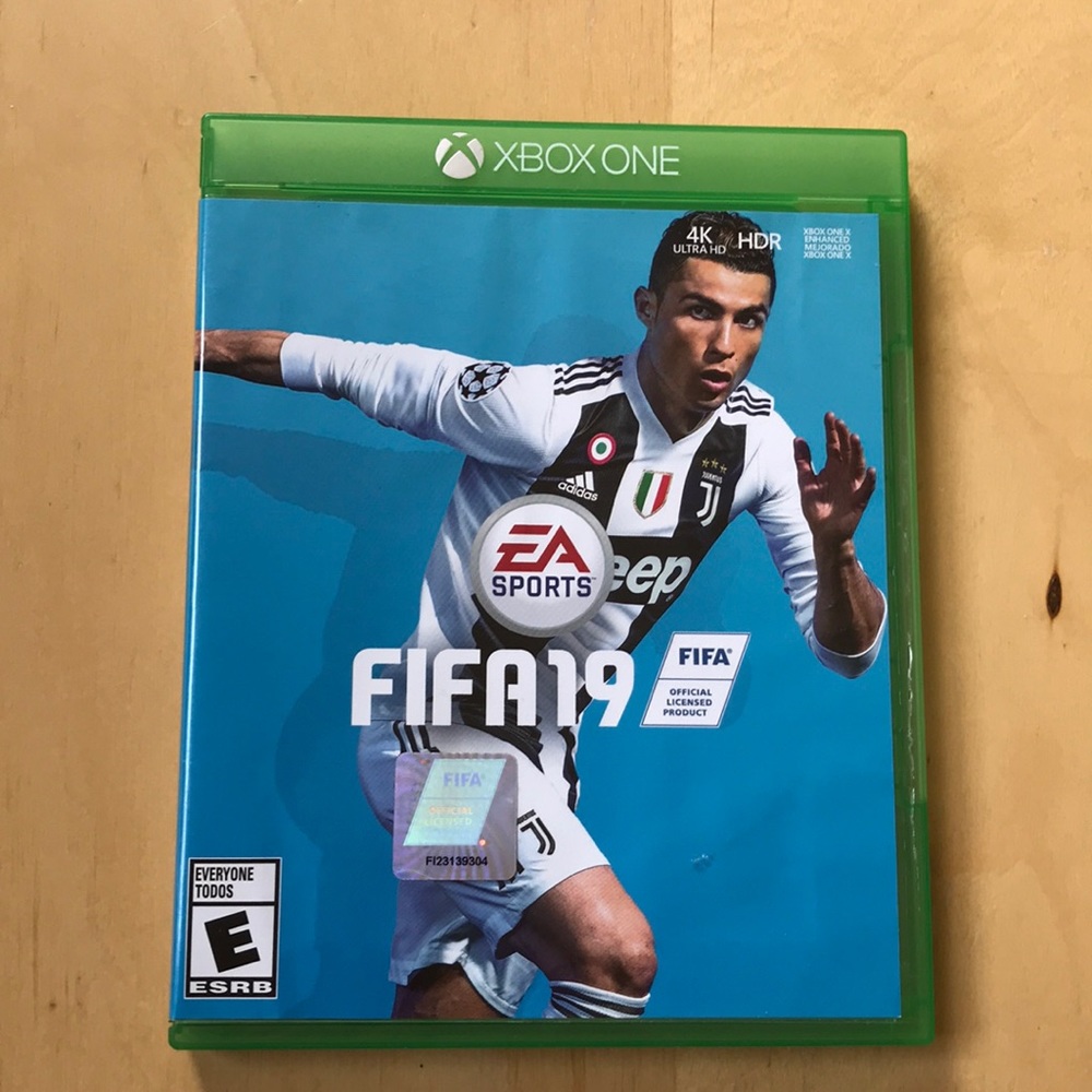 Official FIFA19 by EA SPORTS